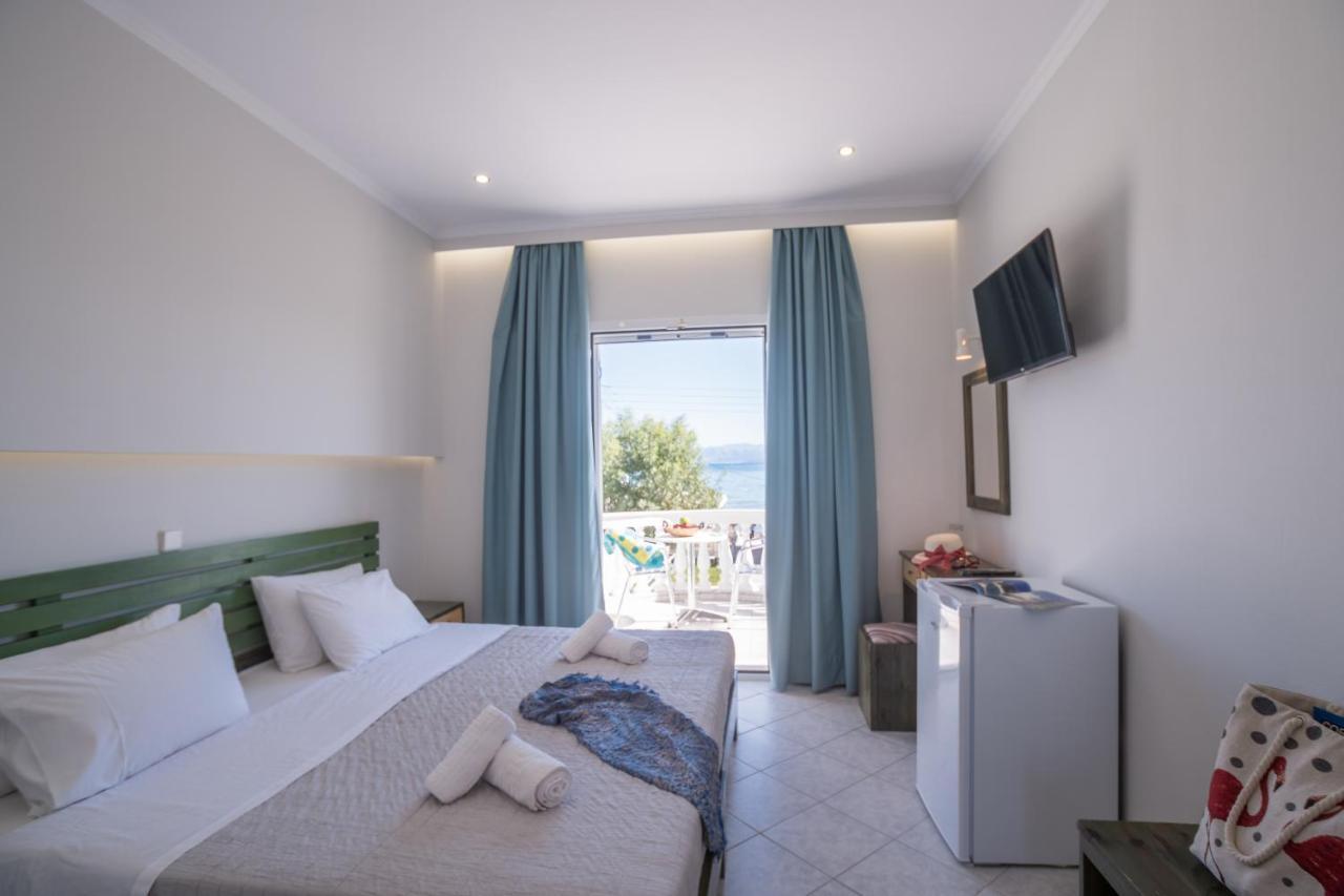 Christina Beachfront Rooms By Hotelius Petrití Exterior photo